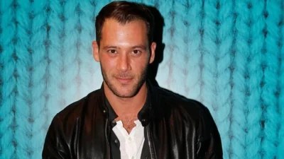 Ο Αντίνοος Αλμπάνης ανέβασε ημίγυμνη φωτογραφία και το instagram την "κατέβασε" - «Η Ελλάδα είναι το Ιράν της Μεσογείου»