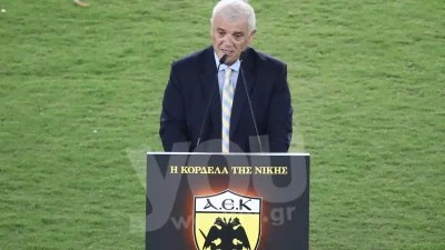 Μεγάλη ανησυχία για το Δημήτρη Μελισσανίδη - Έπιασε φωτιά το ιδιωτικό αεροσκάφος που επέβαινε