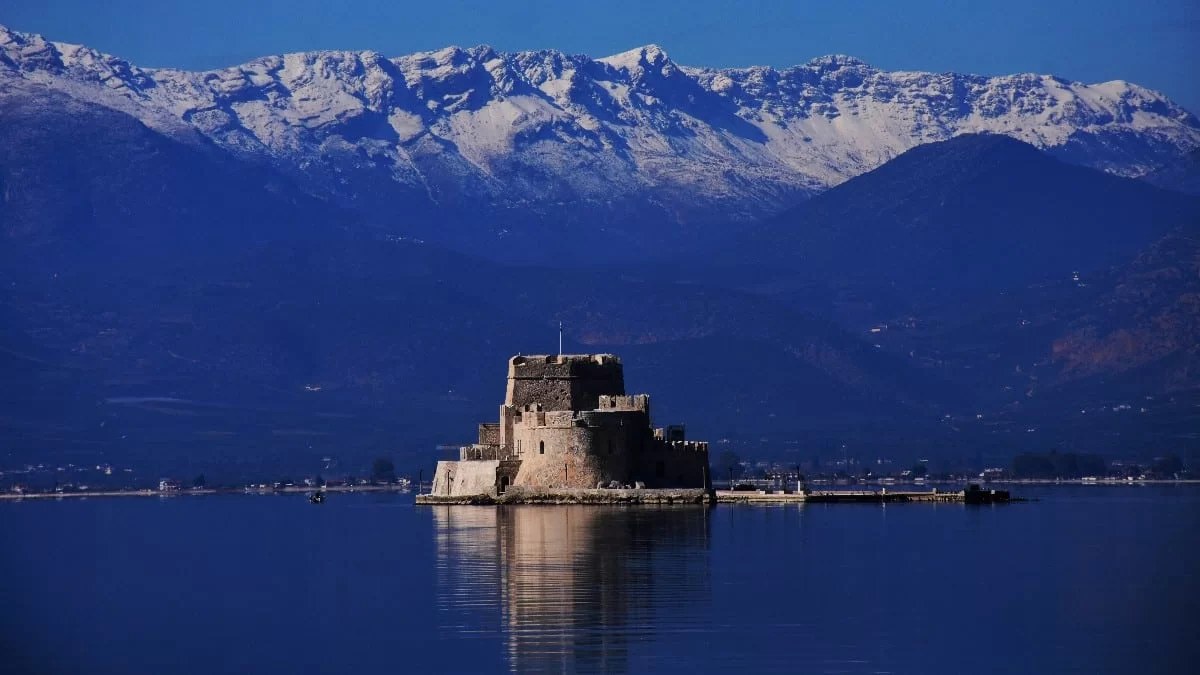 Καιρός 21/2: Συνεχίζεται το ανοιξιάτικο κλίμα με υψηλές θερμοκρασίες