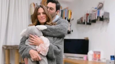 Μαίρη Συνατσάκη: Ανακοινώθηκαν τα ευχάριστα - Όχι μία, αλλά δύο! Αυτή είναι η 2η νονά του μωρού της με τον Ίαν Στρατή