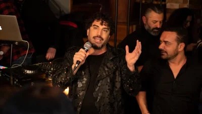 Ιάκωβος Γκόγκουα: Γιόρτασε τα γενέθλιά του έχοντας στο πλευρό του αγαπημένους φίλους του