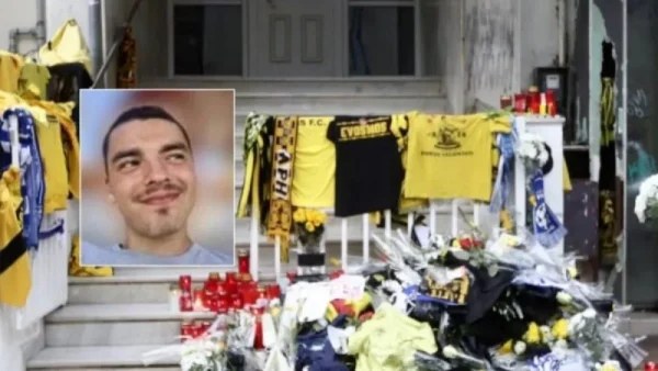 19χρονος Θεσσαλόνικη:  «Υπήρχε μαύρο αίμα, λες και μπήκα σε σφαγείο» - Η στιγμή που ο αστυνομικός αντίκρισε το άψυχο σώμα του Άλκη