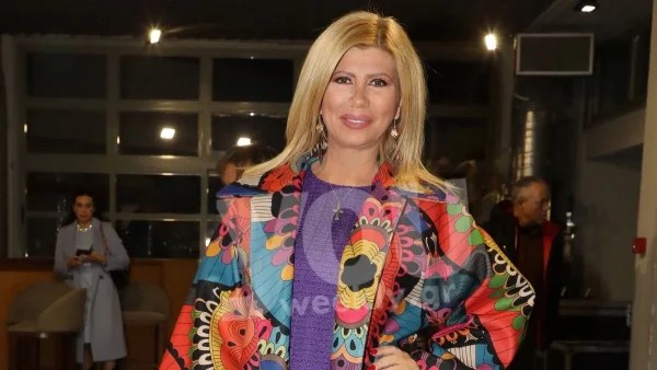 «Τι δουλειά έχει αυτή μπροστά από τις κάμερες;» - Διοικητικό στέλεχος ''αδειάζει'' τη Ζήνα Κουτσελίνη