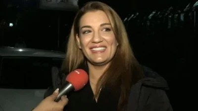 «Δεν μπορώ να μπω στο μυαλό της Βίκυς Χατζηβασιλείου» - Όλη η αλήθεια για την συνεργασία της με την Ελίνα Παπίλα