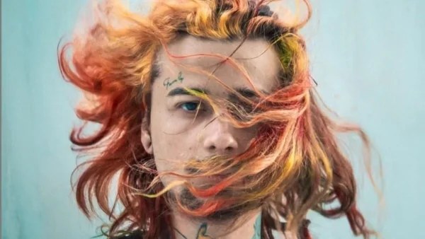 Sin Boy: «Συλλυπητήρια ρε μπαγάσα» - Η φωτογραφία που ξεμπρόστιασε τον τράπερ