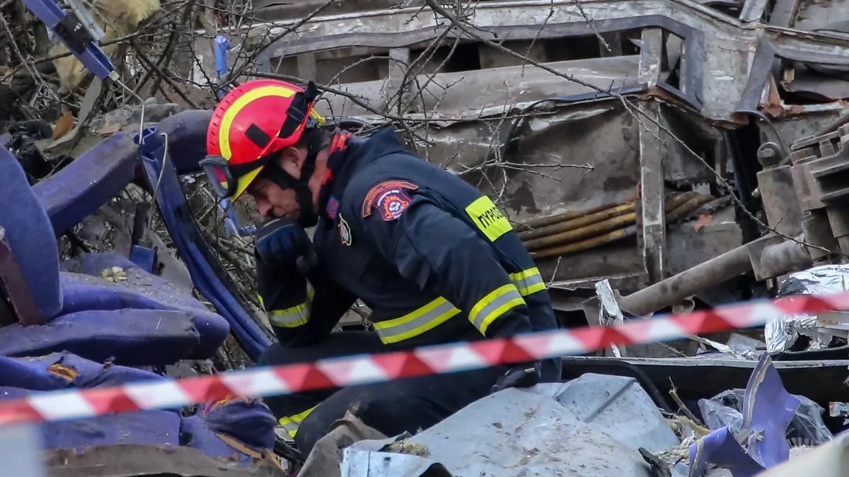Τέμπη: Στους 57 οι νεκροί - Τι ανέφερε η εκπρόσωπος της Αστυνομίας