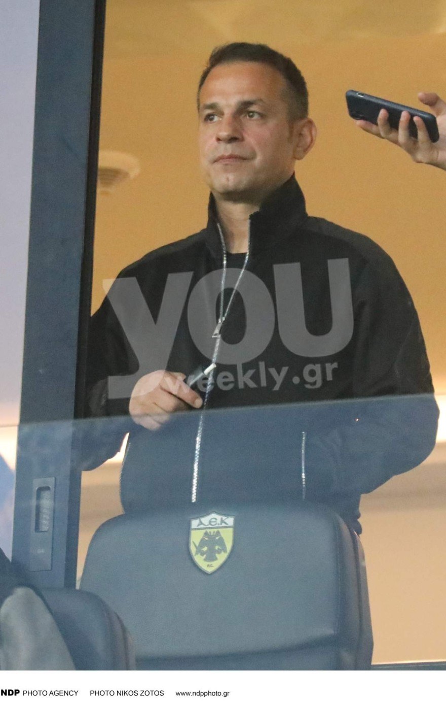 Ντέμης Νικολαΐδης