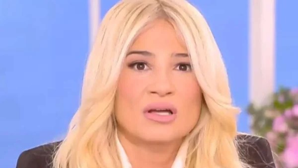 Πρωινό Μας: «Ας αφήσουμε τον πόνο και τα κλάματα για τις οικογένειες» - Η αναφορά της Φαίης Σκορδά στη τραγωδία των Τεμπών