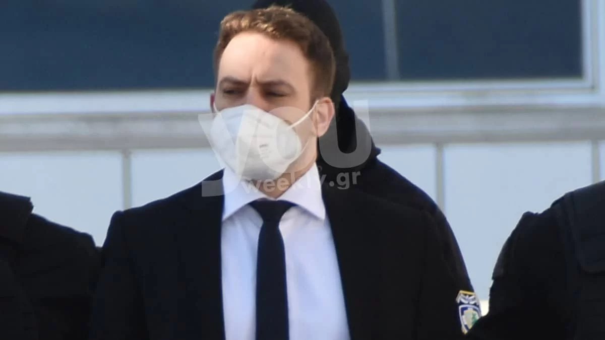Γλυκά Νερά: Ραγδαίες εξελίξεις με τον Μπάμπη Αναγνωστόπουλο - Τι συνέβη μέσα στην δικαστική αίθουσα