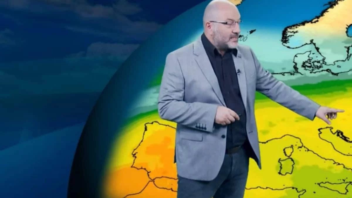 «Το επόμενο 48ωρο...» - Ο Σάκης Αρναούτογλου προειδοποιεί - Η ανάρτησή του για την ξαφνική αλλαγή του καιρού
