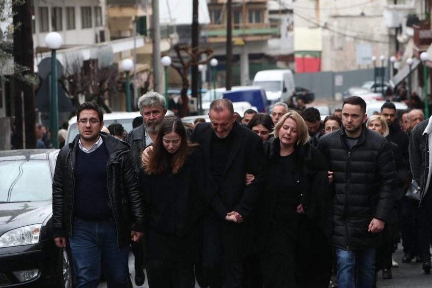 Κηδεία 23χρονης Τέμπη θρήνος