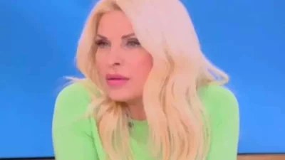 Ελένη Μενεγάκη: «Είναι κάρφωμα, αν όντως...» - Το "αιχμηρό" σχόλιο της για Μουτσινά, Σεφερλή και ΣΚΑΙ