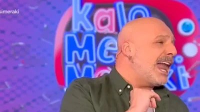 «Έφυγαν οι διευθυντές; Άδικα τα λέω;» - Άφωνο το πλατό του ''Καλό μεσημεράκι'' με το σχόλιο του Μουτσινά