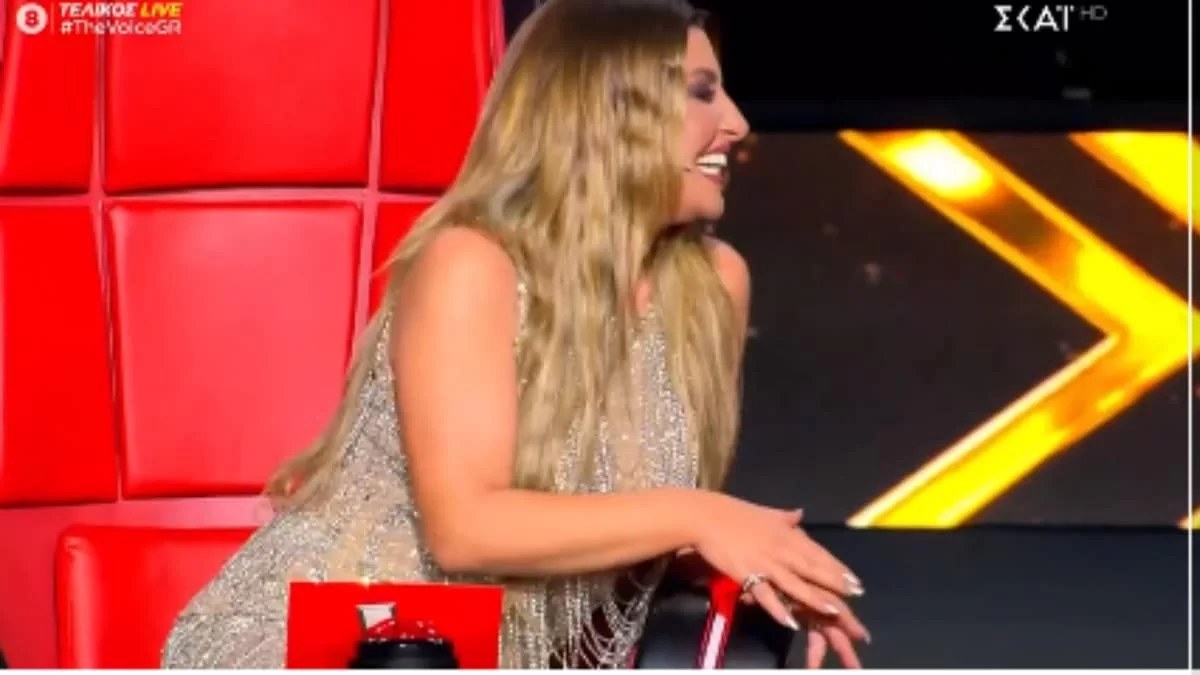 The Voice: «Ξέρεις πόσες γκλίτσες έχω στο σπίτι;» - Η Παπαρίζου άφησε ''κόκκαλο'' το Ρουβά με την αποκάλυψή της