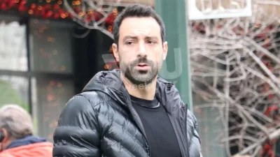 Σάκης Τανιμανίδης: «Οι γραμμές των τρένων έχουν...» - Το ξέσπασμα του παρουσιαστή για την τραγωδία
