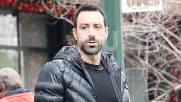 Σάκης Τανιμανίδης: «Οι γραμμές των τρένων έχουν...» - Το ξέσπασμα του παρουσιαστή για την τραγωδία
