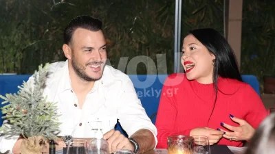 «Λαμπρινή μου σ' αγαπώ» - Οι πρώτες φωτογραφίες του Σάκη Αρσενίου με τον νεογέννητο γιο στην αγκαλιά του από το μαιευτήριο