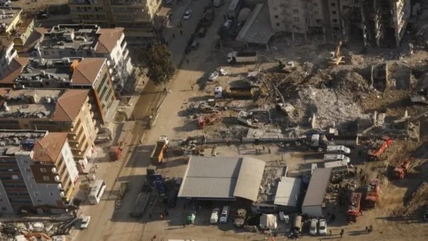 Ισχυρός σεισμός στην Τουρκία - Σε αγωνία οι κάτοικοι της περιοχής