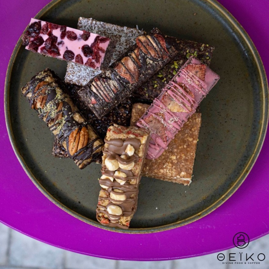 Theiko - Divine food & coffee: Θεϊκές γεύσεις από άλλον πλανήτη - Που θα το βρεις