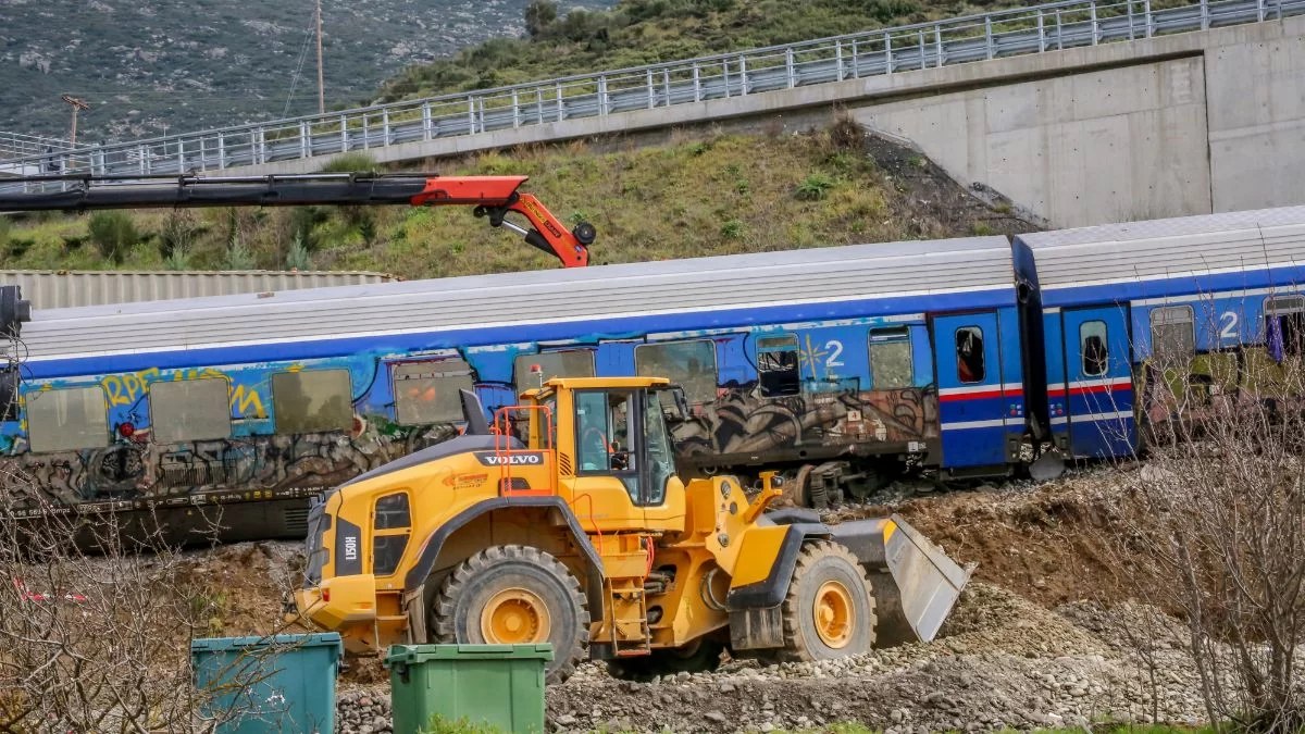 Τέμπη: «Ο μπαμπάς μου ήταν...» - Η σπαρακτική ανάρτηση κόρης μηχανοδηγού που κάνει τον γύρο του διαδικτύου