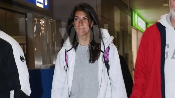 Με το κεφάλι ψηλά σαν γνήσια Κρητικιά - Η επιστροφή της Τζό Μαριδάκη στην Ελλάδα μετά την αποχώρηση της από το Survivor all star