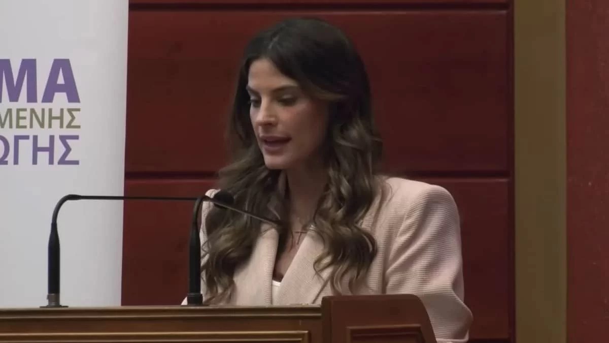 «Προσπαθούσαμε 3-4 χρόνια να μείνω έγκυος! Είχα μοιρολατρικές σκέψεις» - Η εξομολόγηση της Χριστίνας Μπόμπα για τις εξωσωματικές
