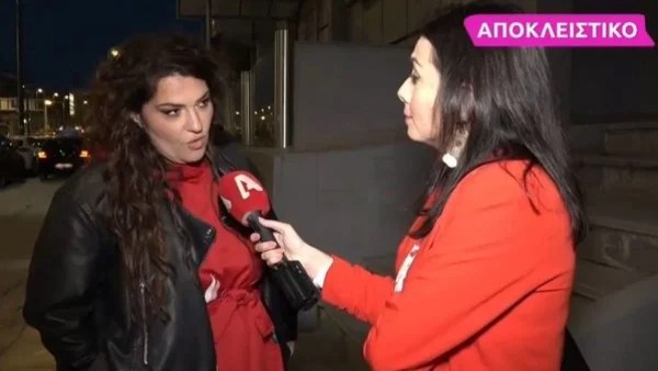 «Ανοίγει μια θεσούλα...» - Η "σπόντα" της Κατερίνας Ζαρίφη μετά την ανακοίνωση του Νίκου Μουτσινά για την αποχώρηση από το "γυαλί"