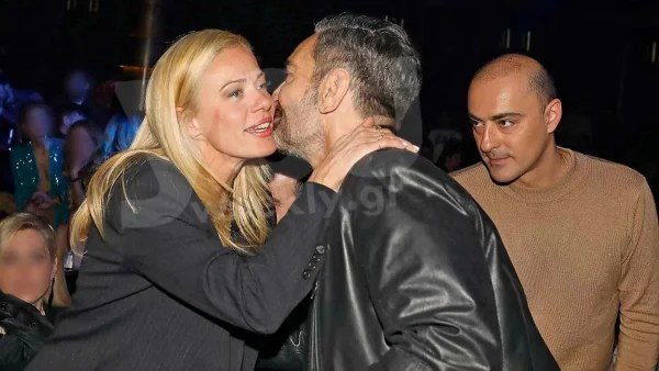 Ζέτα Μακρυπούλια: Βραδινή έξοδος με τον οδοντίατρο στο Ρέμο -  Τι συνέβη στο καμαρίνι του τραγουδιστή (Φωτογραφίες)