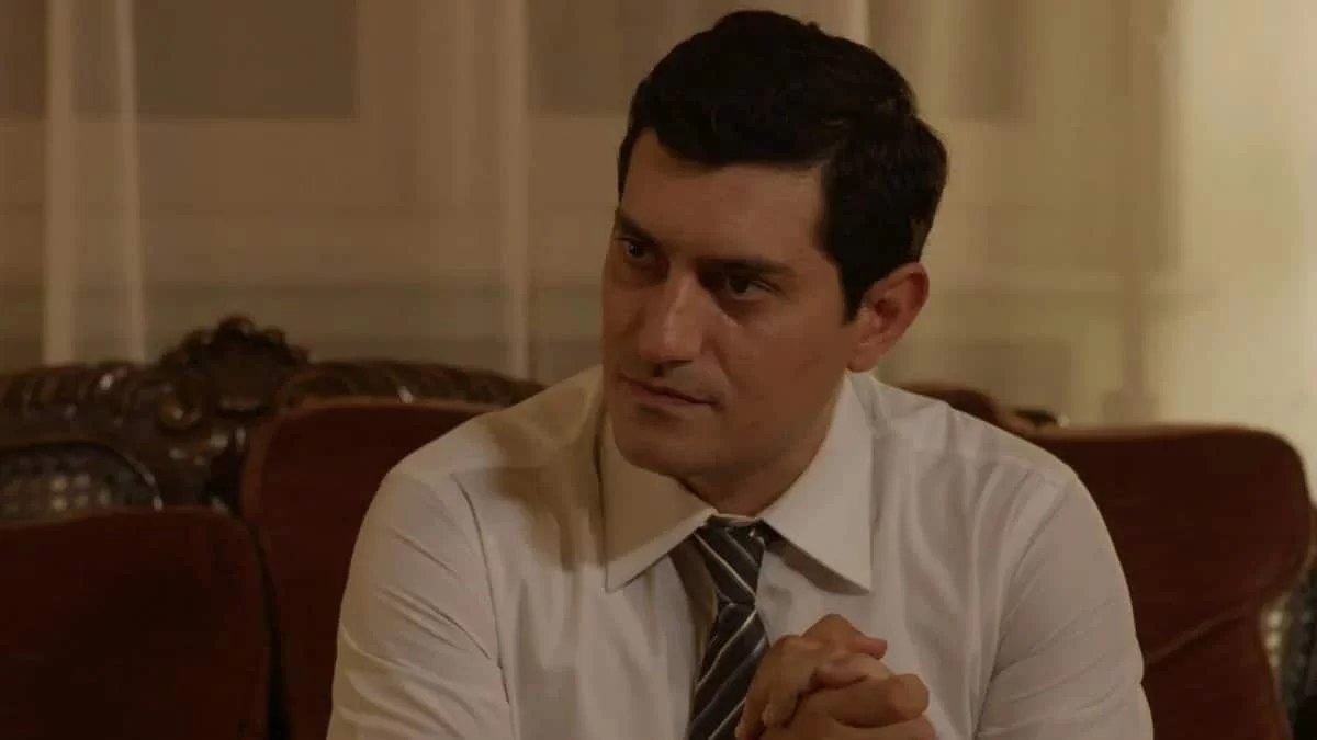 Ο Παράδεισος των κυριών (10/4): Καταπίνει μεγάλη ποσότητα χαπιών και αυτοκτονεί - Τον βρίσκουν αναίσθητο