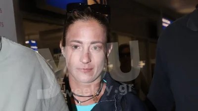 Επέστρεψε στην Ελλάδα η Αφροδίτη Σκαφίδα μετά την αποβολή της από το Survivor All Star