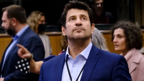 Η πρώτη εμφάνιση του Αλέξη Γεωργούλη στο ευρωκοινοβούλιο - Τι λένε οι Βέλγοι
