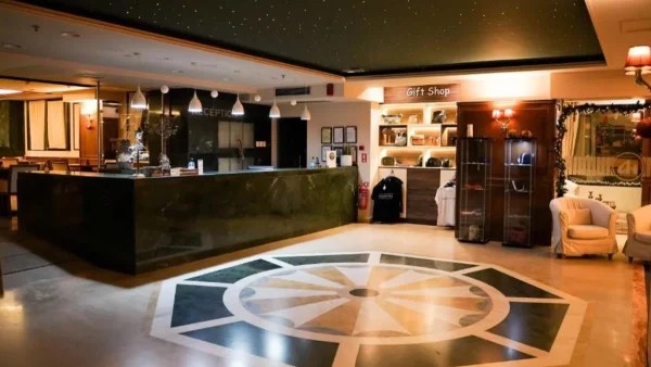 «Antoniadis Hotel»: Μια ευχάριστη και άνετη διαμονή - To 4 αστέρων ξενοδοχείο στην Καλαμπάκα