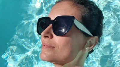 Ολόκληρος άντρας με κοιλιακούς φέτες - Έχει μεγαλώσει πολύ ο πρωτότοκος γιος της Μάρας Δαρμουσλή