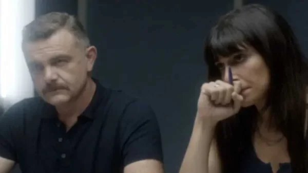 Κάνε ότι κοιμάσαι (10/4): Ο Λευτέρης αρχίζει να γίνεται ενοχλητικός απέναντι στην Άννα - Τι συνέβη με το ζευγάρι