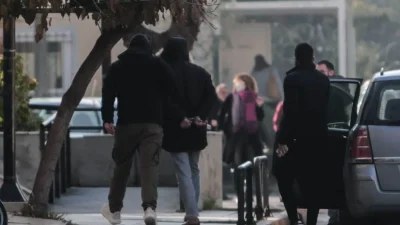 Κολωνός: «Ο... με πίεζε να πάω με δύο πλούσιους» - Η 6η επίσημη κατάθεση της 12χρονης
