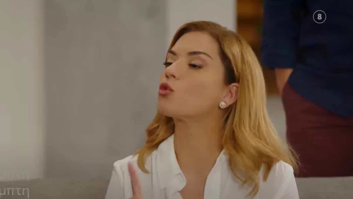 Μαίρη Μαίρη Μαίρη (20/4): Σε αμήχανη θέση η Μαίρη - Πρέπει να απαντήσει στα επίμονα ερωτήματα του γιου της.