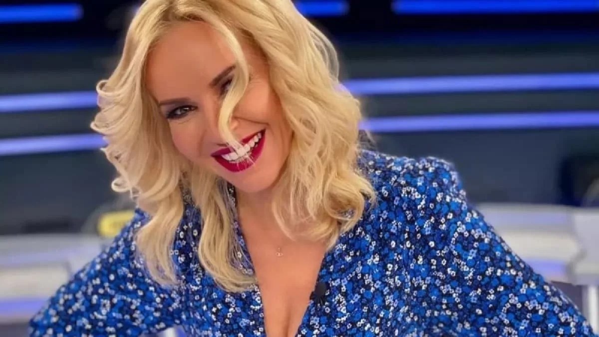 «Δεν το έχω ξαναπεί αυτό, αλλά ήταν αποτυχία, εγώ δεν αισθανόμουν καλά» - Η Μαρία Μπεκατώρου "έσπασε" τη σιωπή της για την συνεργασία της με το MEGA