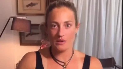 Survivor all star: Έτρωγε πίτσα και έριχνε σπόντες στην παραγωγή - Η 1η αντίδραση της Σκαφιδά μετά την αποβολή της (Βίντεο)