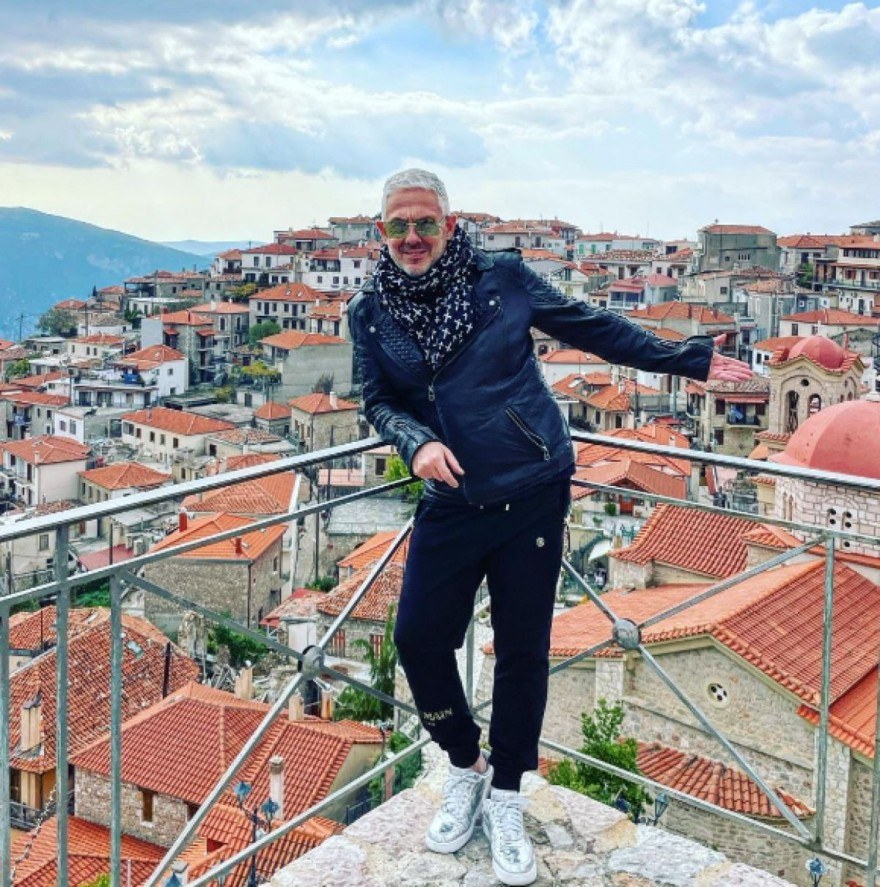 Τάσος Δούσης Πάσχα