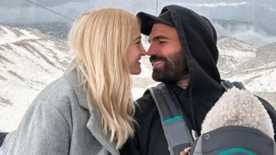 Κρύβουν πάντα το πρόσωπο του γιου τους Τούνη & Αλεξάνδρου - Αυτή τη φορά ο Δημήτρης έκανε τη διαφορά