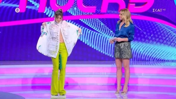 My style rocks: Δε φορούσε τίποτα από μέσα - Η προκλητική κίνηση της Emilia Vodos