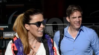 "Έκλεψε" όλα τα βλέμματα στην εκκλησία - Η τρυφερή φωτογραφία της Χρουσαλά με τον Πατίτσα την ημέρα της Ανάστασης