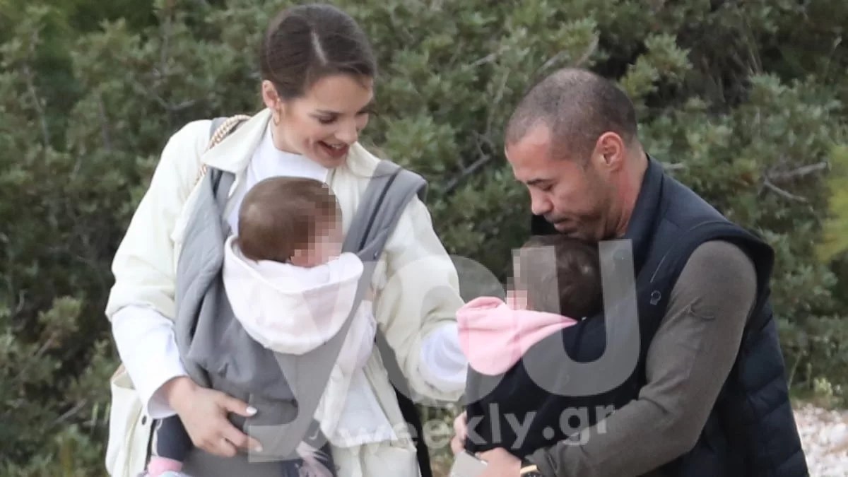 Το έκανε χωρίς να δει το φωτογραφικό φακό - Η τρυφερή κίνηση του Ζαμπίδη στην κόρη του