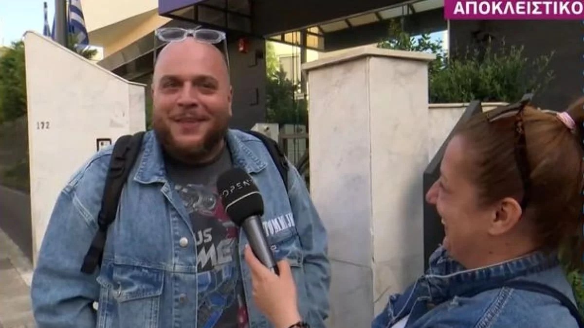 «Παίρνω να δω τι κάνει και δεν μου το σηκώνει, ούτε στον Αρναούτογλου» - Οι μπηχτές του Φάνη Λαμπρόπουλου για τον Νίκο Μουτσινά
