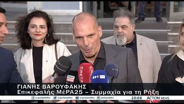 «Είναι απαράδεκτο το πλαίσιο» - Η έντονη αντίδραση του Γιάνη Βαρουφάκη στις κάμερες λίγο πριν το debate