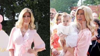 Νονά με μακρύ ροζ φόρεμα και μπούκλες στα μαλλιά - Φωτογραφίες από τον φαντασμαγορικό στολισμό, τον σταυρό και τα ρούχα της βάφτισης της μικρής Δελένιας