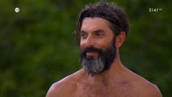 Survivor all star: «Προλαβαίνει να κάνει καμπάνια για τις δημοτικές εκλογές» - Το ''καρφί'' λίγο μετά την αποχώρηση του Σπύρου Μαρτίκα