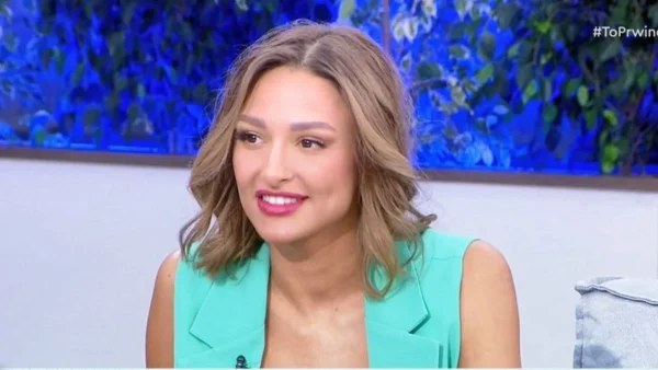 Ναυσικά Παναγιωτακοπούλου: «Το θεωρώ ευθύνη» - Ο γάμος με τον Πηλαδάκη στην Μυκονο και οι σχέσεις με τα παιδιά του από το γάμο με την Ντορέττα