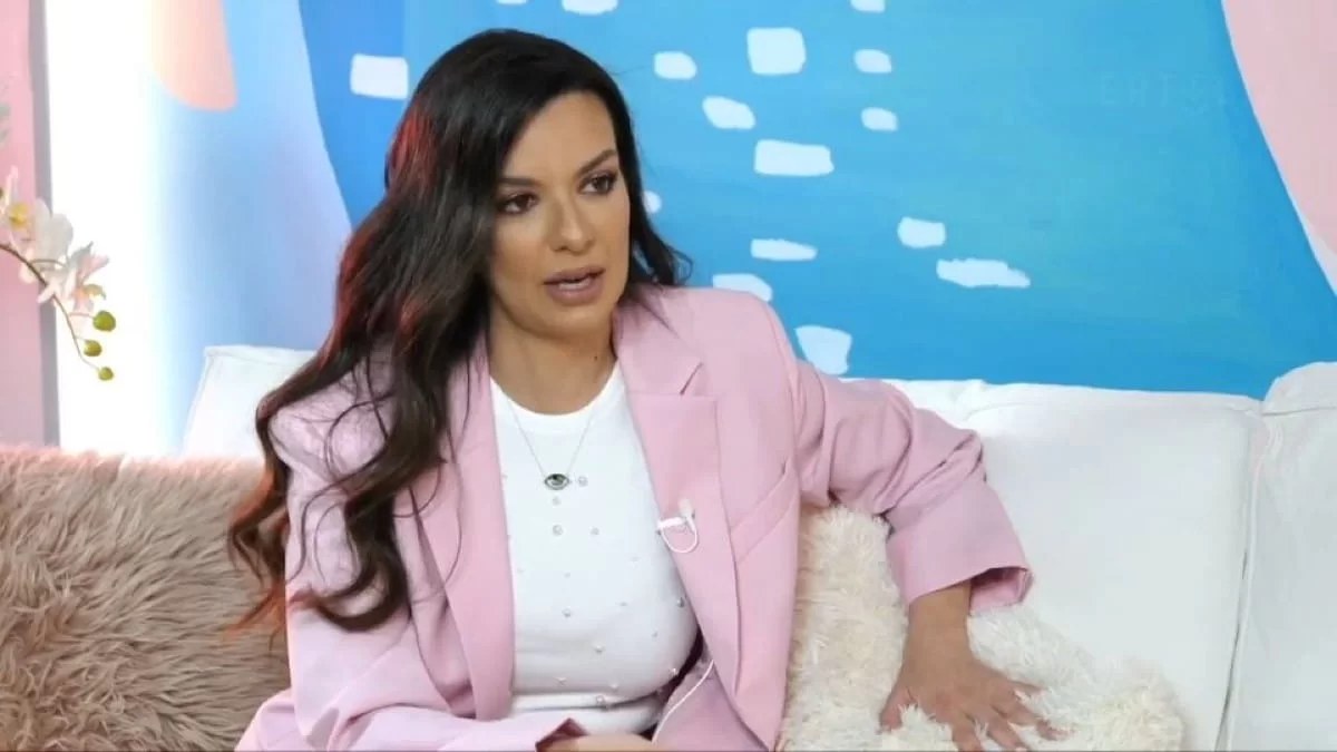 «Δεν σταμάταγα να κλαίω, πήγα σε ψυχίατρο, πήρα και φάρμακα» - Σοκάρει η Νικολέττα Ράλλη για την περίοδο της γέννας