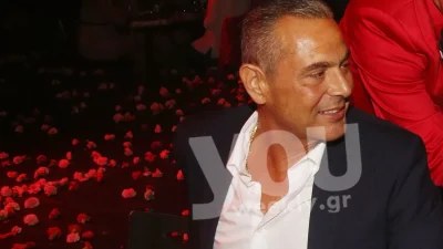 Με δερμάτινο παντελόνι και φανερά αδυνατισμένος - Ο έξαλλος χορός του Πάνου Καμμένου